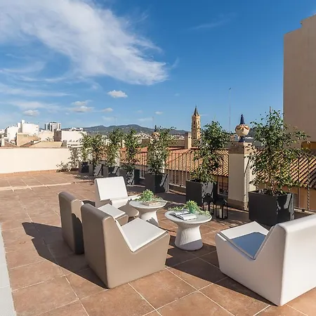 Homeclub Elegant 1br With Rooftop Near Thyssen & Marmoles Iii Apartment