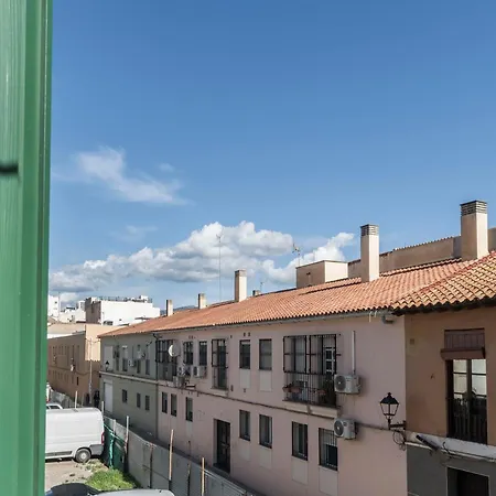Homeclub Elegant 1br With Rooftop Near Thyssen & Marmoles Iii Apartment *